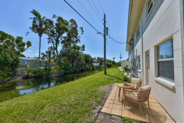 4565 DUHME ROAD 106, St Petersburg, FL 33708