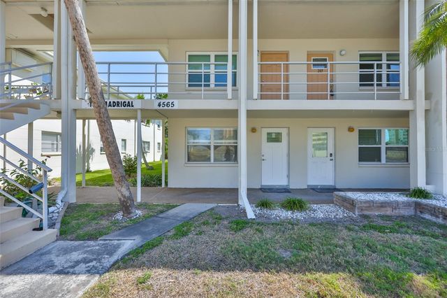 4565 DUHME ROAD 106, St Petersburg, FL 33708