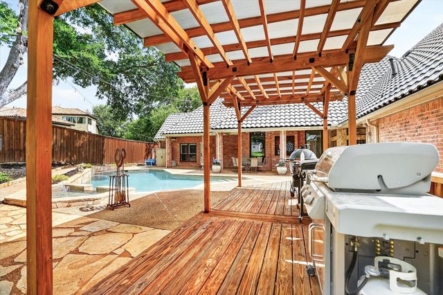 1312 Chatsworth Court E, Colleyville, TX 76034