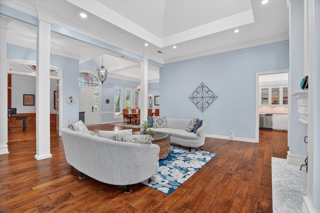 1312 Chatsworth Court E, Colleyville, TX 76034