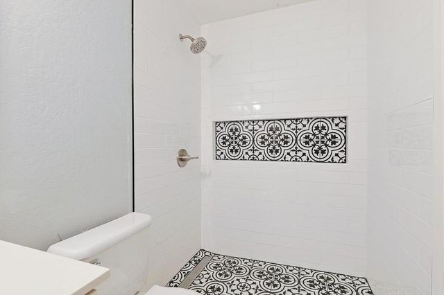 544 Saint George, Salinas, CA 93905