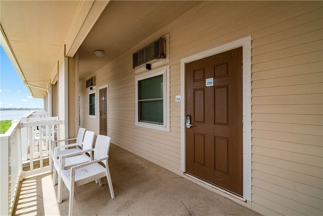 15034 Aruba Dr 205, Corpus Christi, TX 78418
