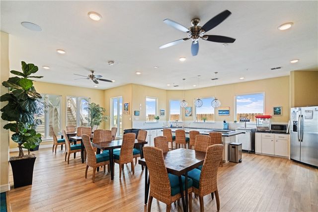 15034 Aruba Dr 205, Corpus Christi, TX 78418
