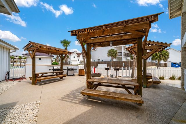 15034 Aruba Dr 205, Corpus Christi, TX 78418