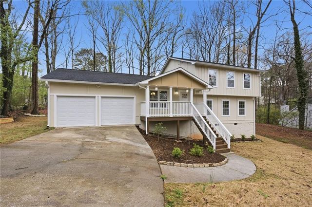 106 Bob White Drive, Stockbridge, GA 30281