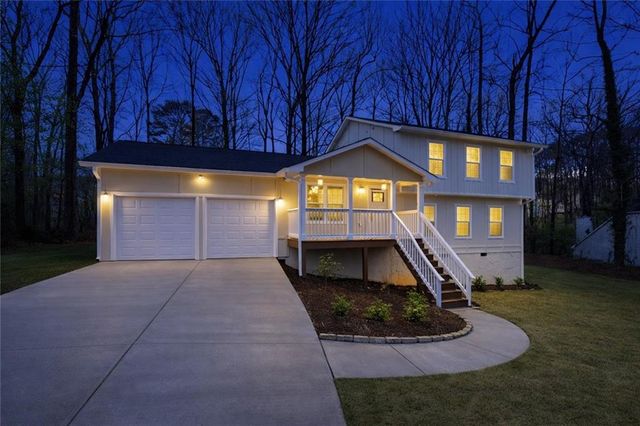 106 Bob White Drive, Stockbridge, GA 30281