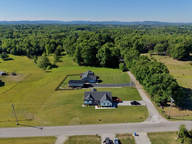 103 Joe Harris Ln, Cookeville, TN 38506