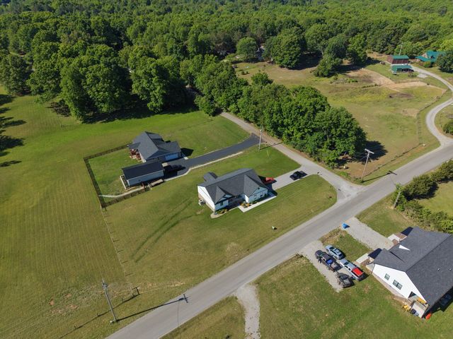 103 Joe Harris Ln, Cookeville, TN 38506