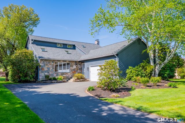 35 Margaret Drive, South Windsor, CT 06074