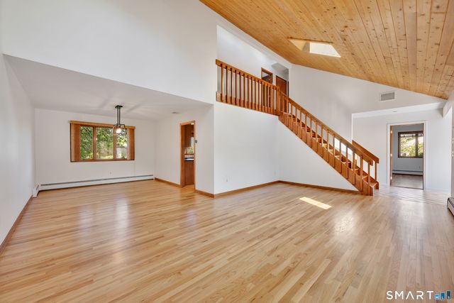 35 Margaret Drive, South Windsor, CT 06074