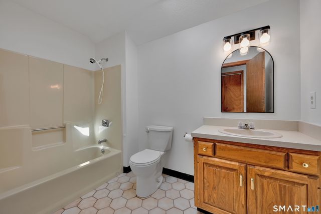 35 Margaret Drive, South Windsor, CT 06074