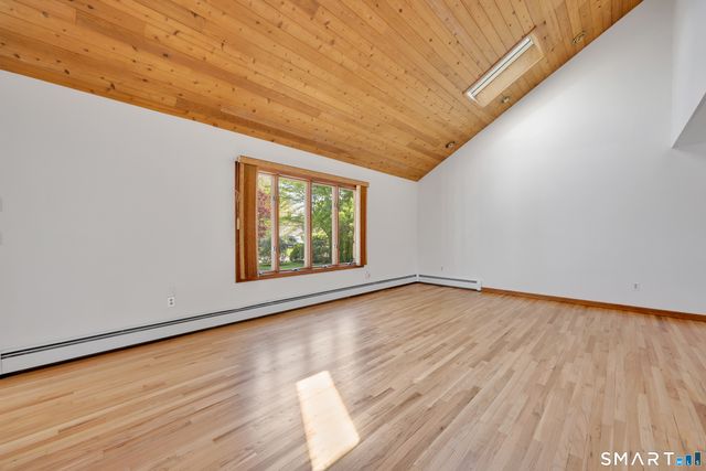 35 Margaret Drive, South Windsor, CT 06074