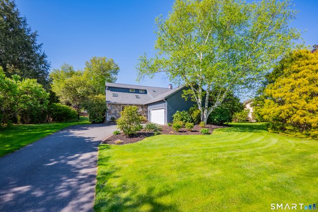 35 Margaret Drive, South Windsor, CT 06074