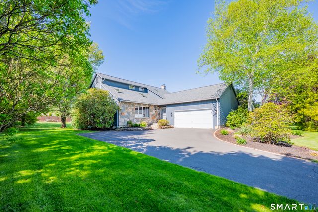 35 Margaret Drive, South Windsor, CT 06074