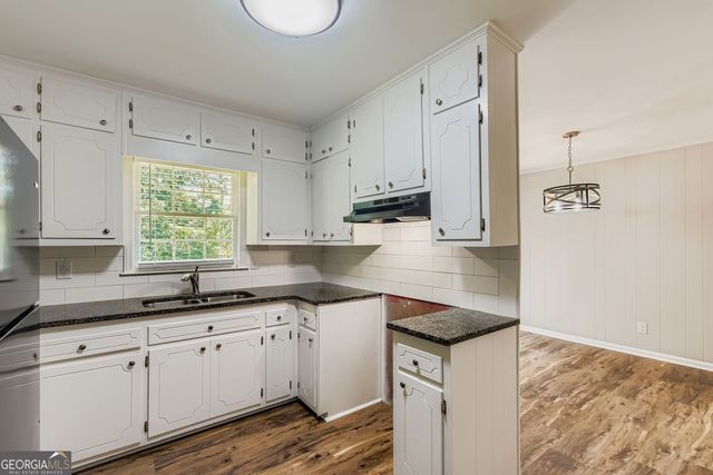 408 N McDonough Street, Jonesboro, GA 30236