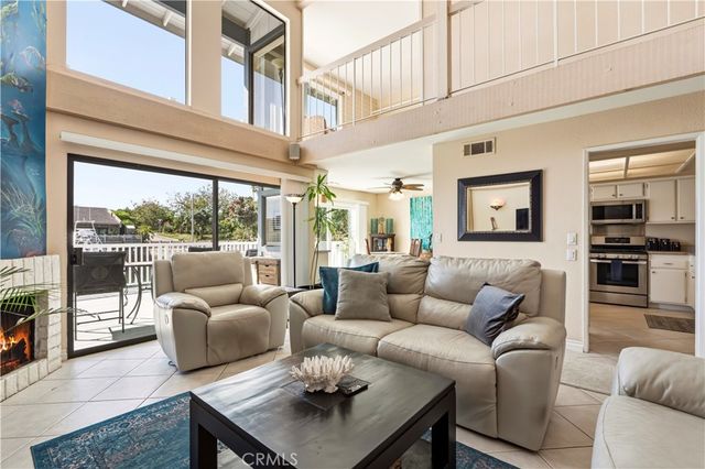 4574 Gateshead, Oxnard, CA 93035