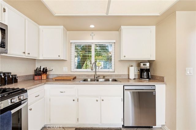 4574 Gateshead, Oxnard, CA 93035