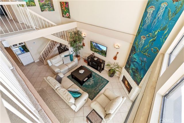 4574 Gateshead, Oxnard, CA 93035