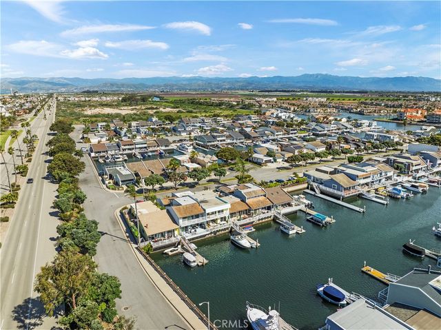 4574 Gateshead, Oxnard, CA 93035