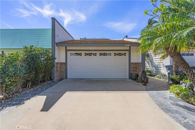 4574 Gateshead, Oxnard, CA 93035