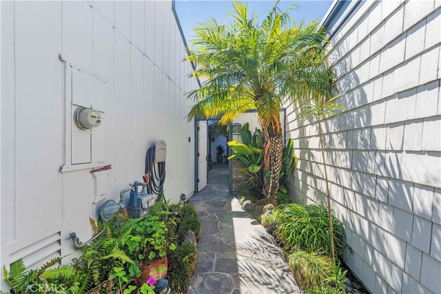 4574 Gateshead, Oxnard, CA 93035