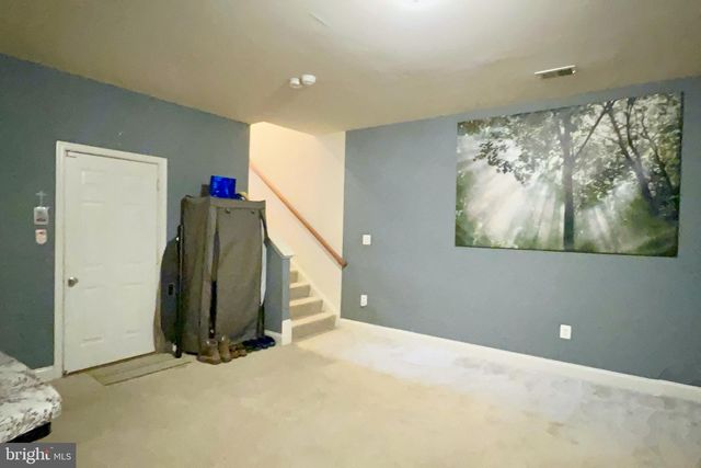 4905 POTOMAC HIGHLANDS CIR, Triangle, VA 22172