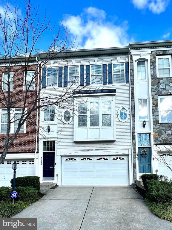 4905 POTOMAC HIGHLANDS CIR, Triangle, VA 22172