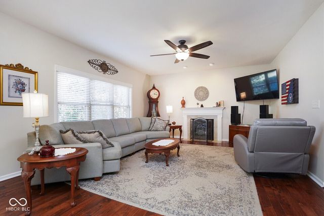 1093 Bennington Court, Greenwood, IN 46143