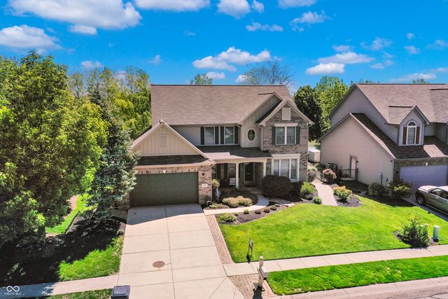 1093 Bennington Court, Greenwood, IN 46143