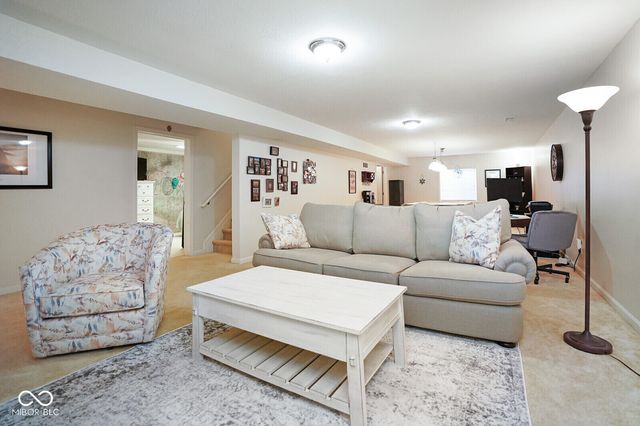 1093 Bennington Court, Greenwood, IN 46143