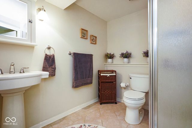 1093 Bennington Court, Greenwood, IN 46143