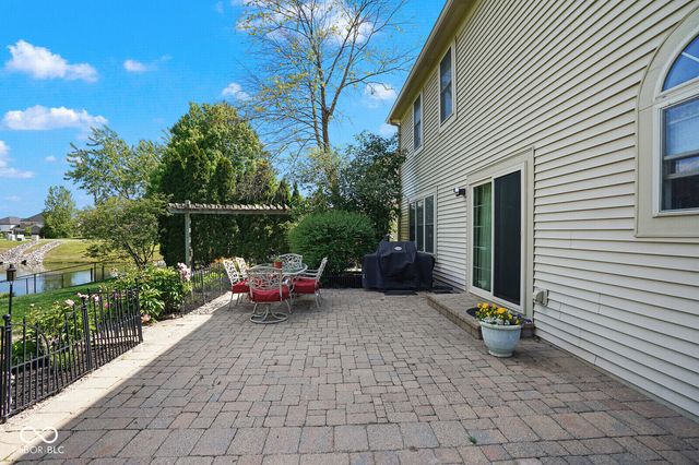 1093 Bennington Court, Greenwood, IN 46143