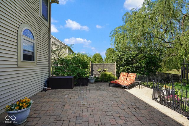 1093 Bennington Court, Greenwood, IN 46143