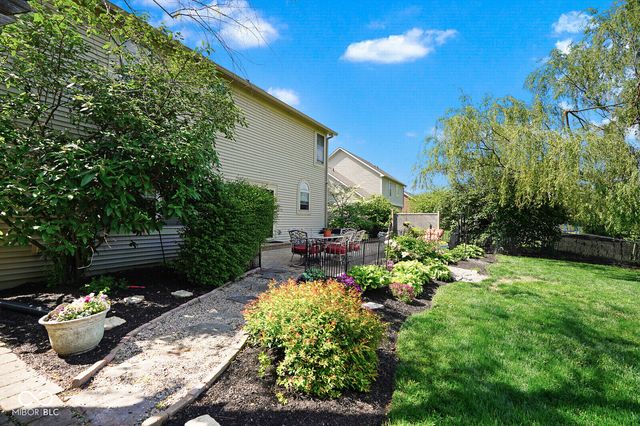 1093 Bennington Court, Greenwood, IN 46143