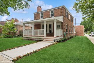 5320 N ORIOLE Avenue, Chicago, IL 60656