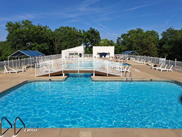 393 Ozark Mountain Resort Drive 56, Kimberling City, MO 65686