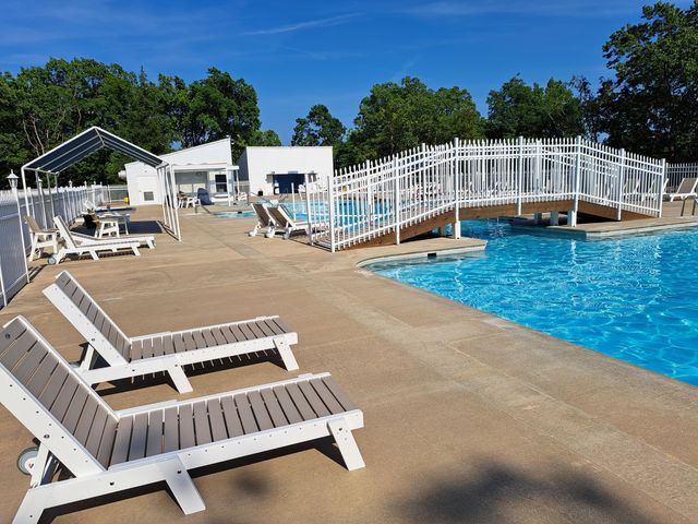 393 Ozark Mountain Resort Drive 56, Kimberling City, MO 65686