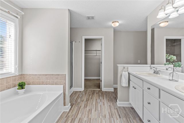 180 Laurel Oaks Lane, Jefferson, GA 30549
