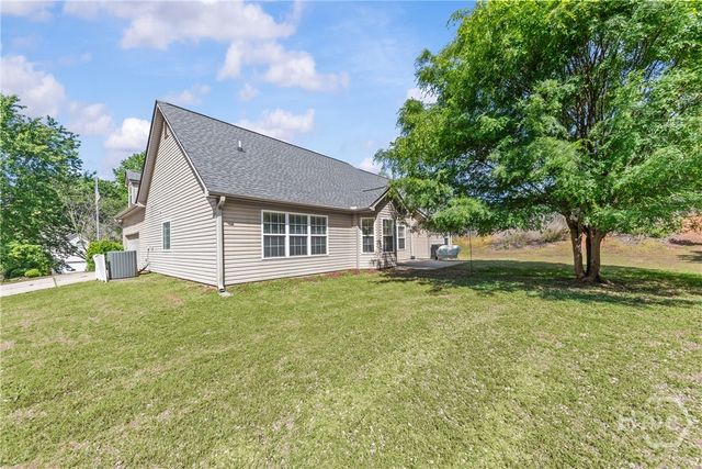 180 Laurel Oaks Lane, Jefferson, GA 30549