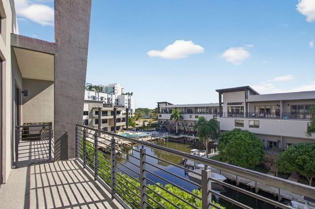 196 SE 4th Terrace K-1, Pompano Beach, FL 33060