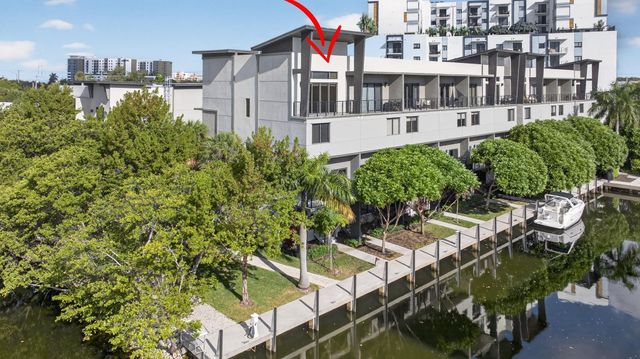 196 SE 4th Terrace K-1, Pompano Beach, FL 33060