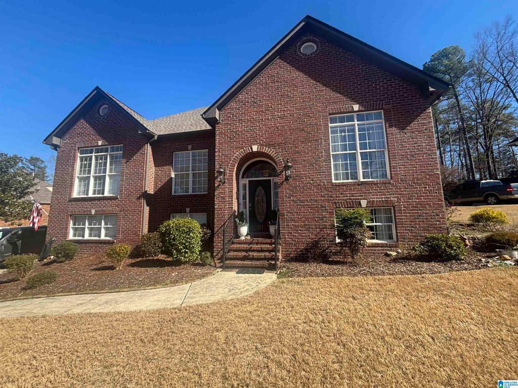 211 WEATHERLY CLUB DRIVE, Alabaster, AL 35007