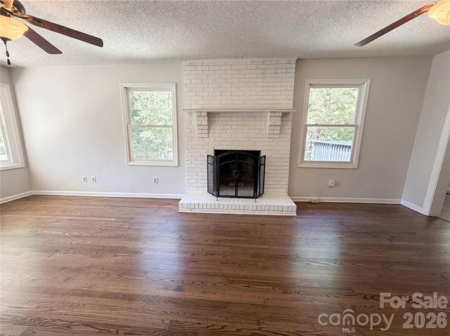 411 Ewing Drive, Belmont, NC 28012