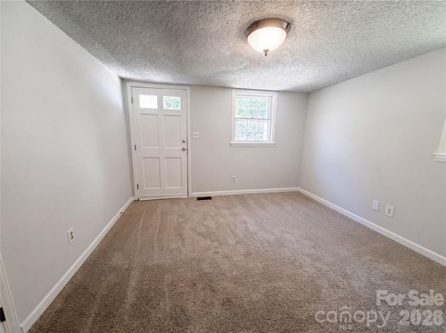 411 Ewing Drive, Belmont, NC 28012