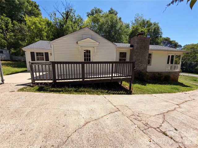 411 Ewing Drive, Belmont, NC 28012