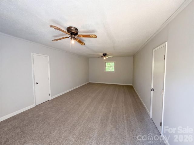 411 Ewing Drive, Belmont, NC 28012