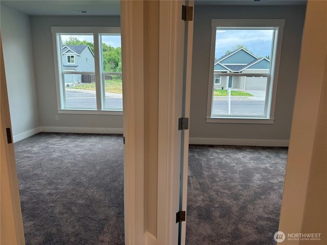 523 Rainbow Way, Kelso, WA 98626