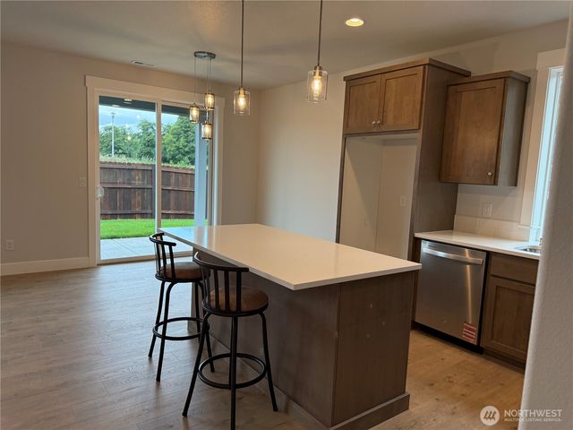 523 Rainbow Way, Kelso, WA 98626