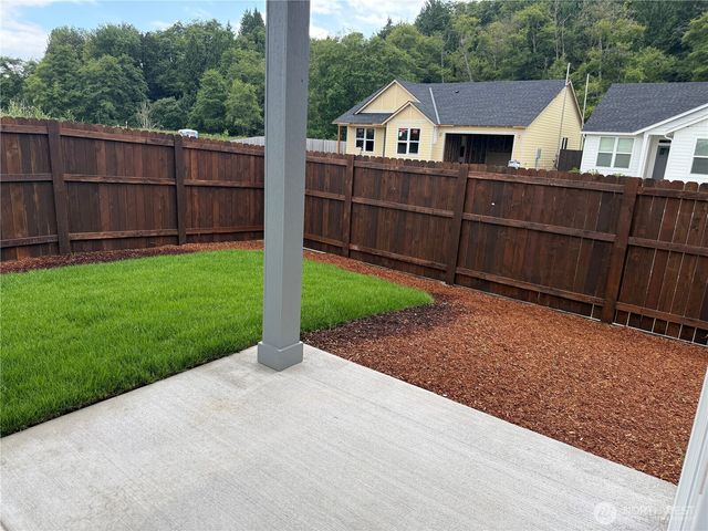 523 Rainbow Way, Kelso, WA 98626