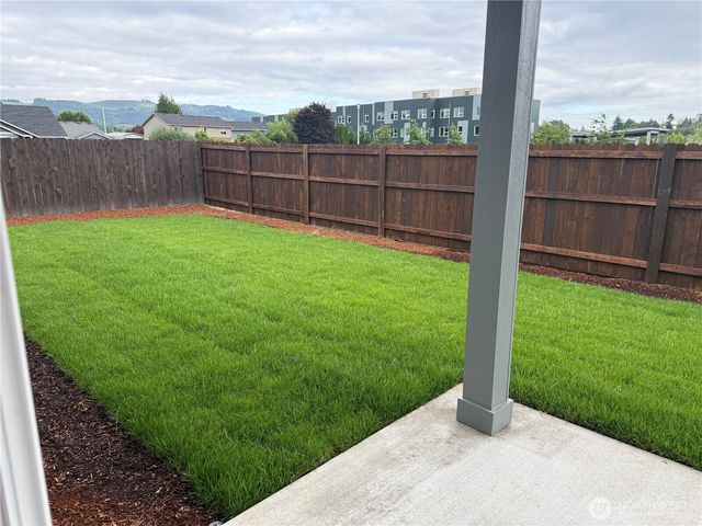 523 Rainbow Way, Kelso, WA 98626
